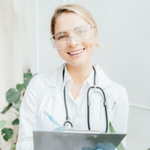 Video consultation with a consultant dermatologist